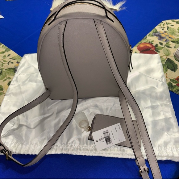 Kate Spade - Picture 5 of 8